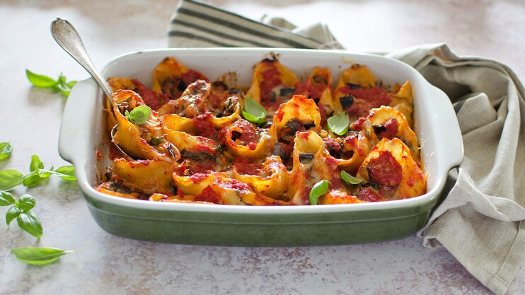 Oven pasta parmigiana style